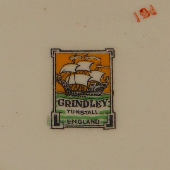 2 vintage saucers. GRINDLEY UK TUNSTALL - Picture 4 of 4